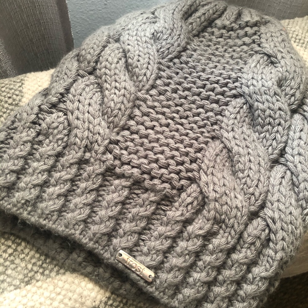 Frost knit slouchy beanie